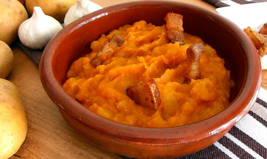 Patatas revolconas de Ávila
